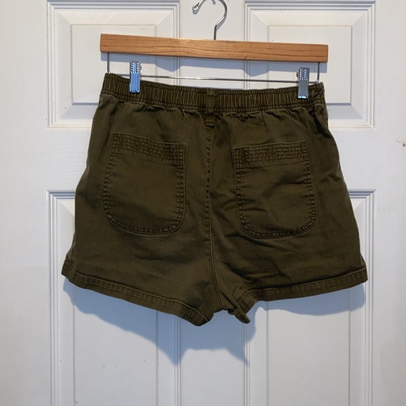 Madewell Olive Green Camp Shorts Size Small - Picture 3 of 9